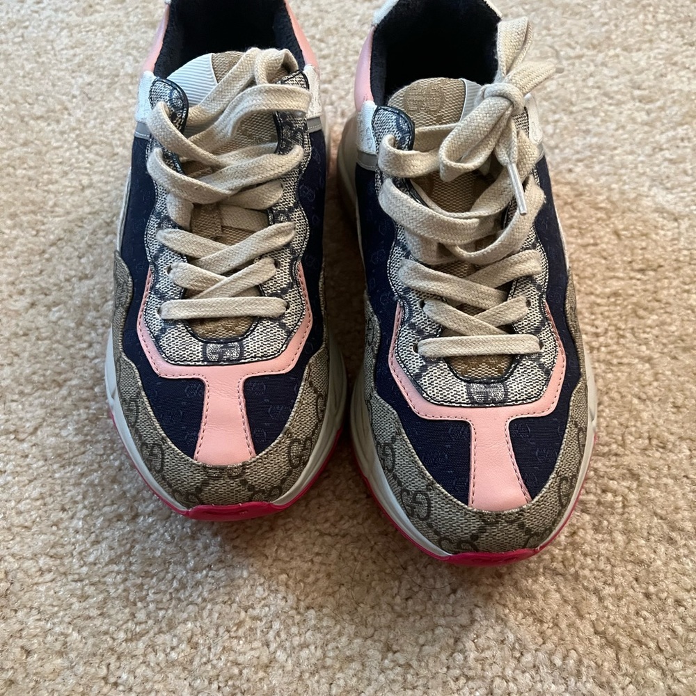 Gucci woman sneakers